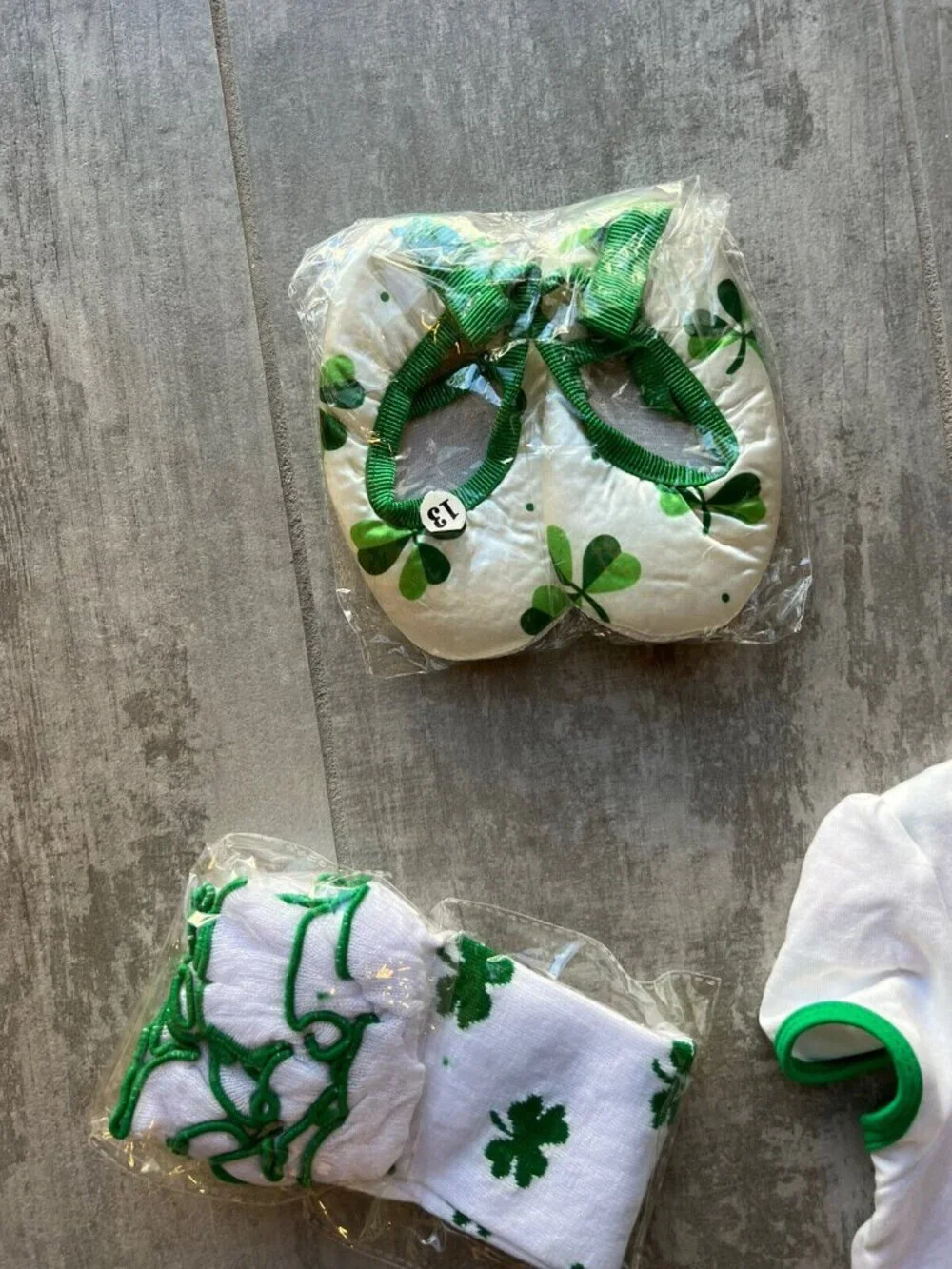 1st St. Patrick's Day Outfit Baby Girl Set Dress Crib Shoes Leg Warmers NEW 12m